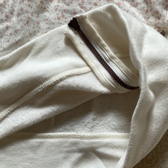 Calia by Carrie Underwood Sweatshirt - Picture 2 of 3